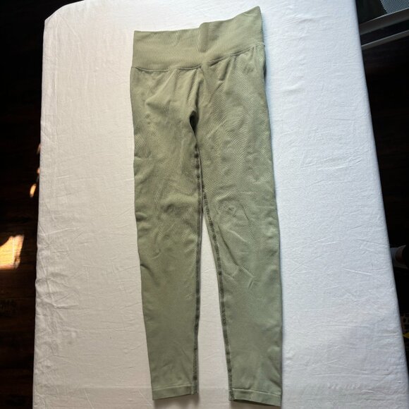 IMI High-Waisted Green Leggings Scrunch Back Detail Size M - Picture 5 of 11